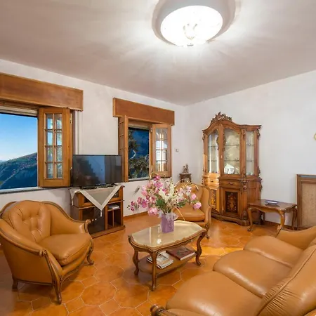 Finizia Apartment
